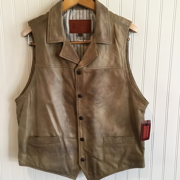 outback Other - MENS OUTBACK LEATHER VEST NEW SIZE LARGE